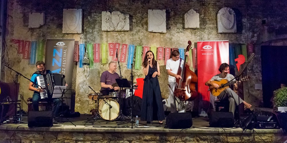 Lapidarij Zavičajnog muzeja Poreštine