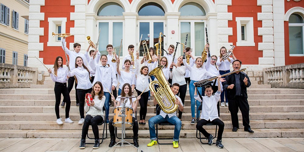 Dječji puhački orkestar "Porečki delfini"