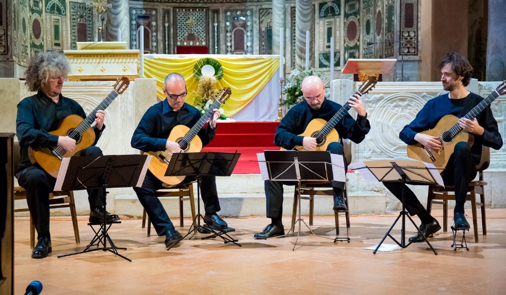 Hrvatski gitarski kvartet