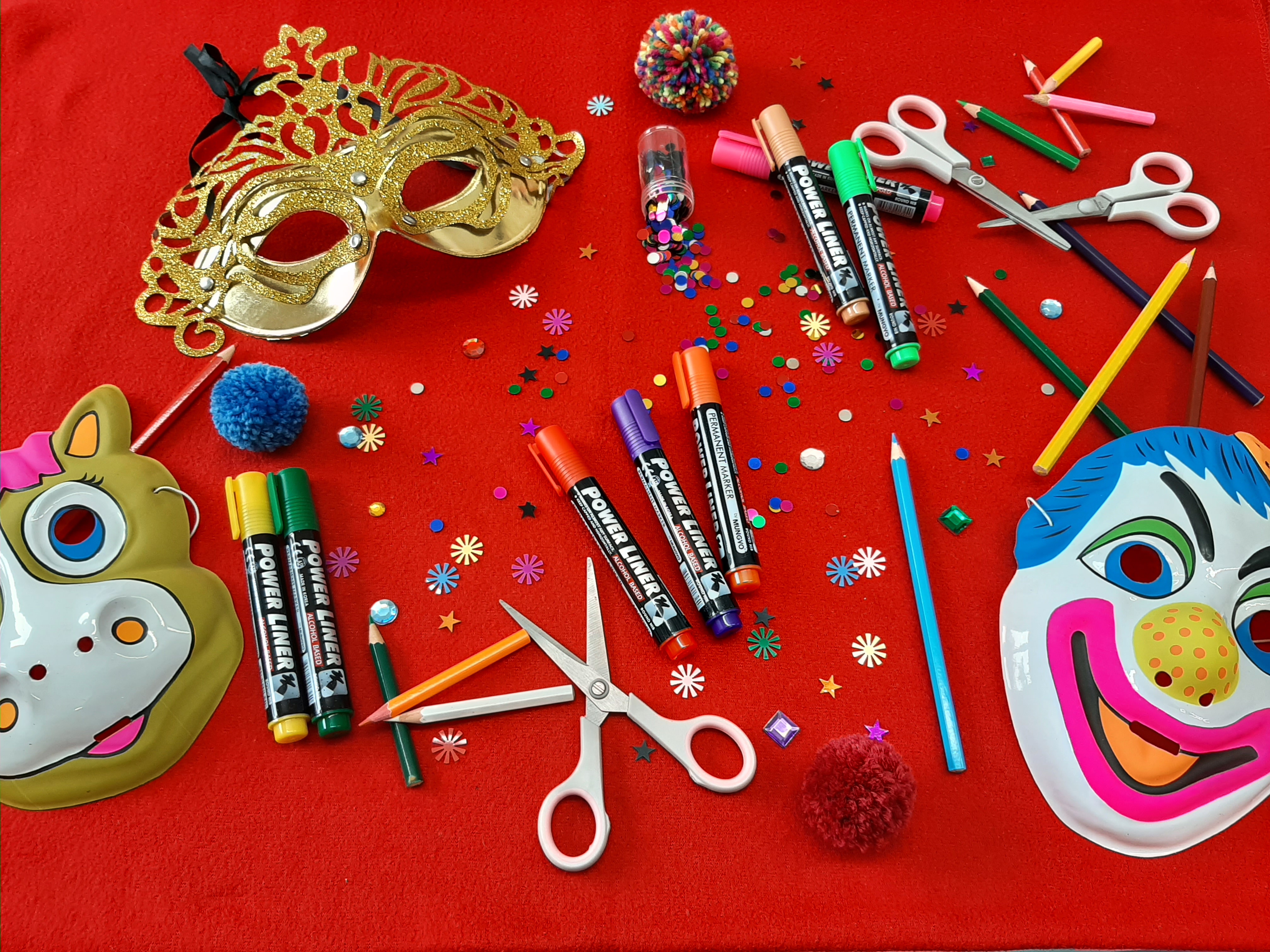 Izradi masku - pripremi se za maškare!